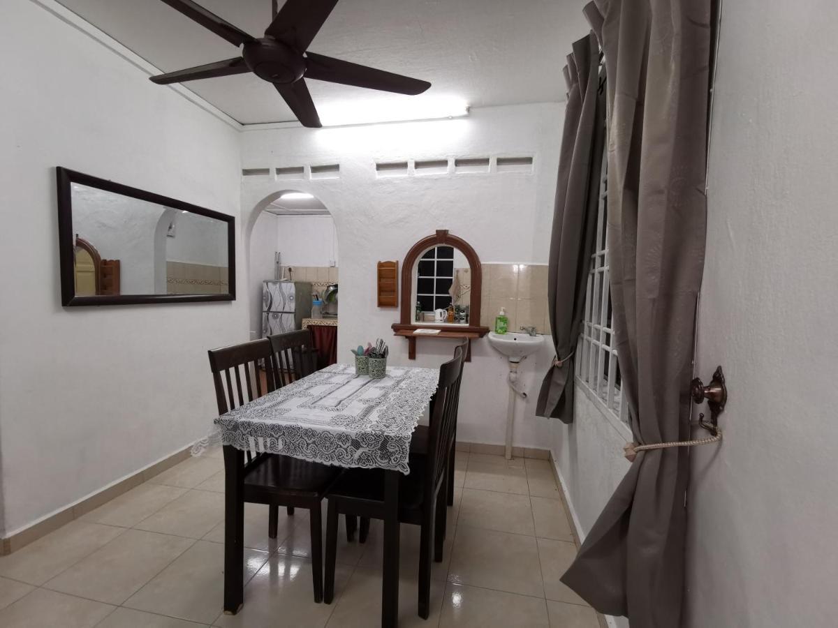 Sri Makmur Pontian Homestay Pontian Besar Bagian luar foto